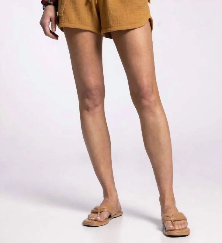 Jackson Shorts In Mustard