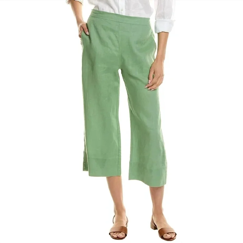 Mellow Capri Pants In Summer Green