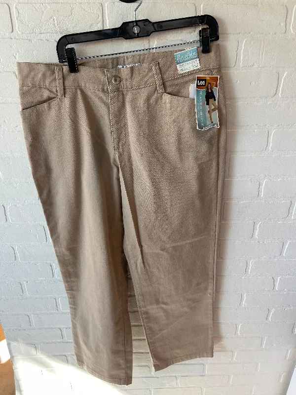 Pants Chinos & Khakis By Lee In Tan, Size: 16